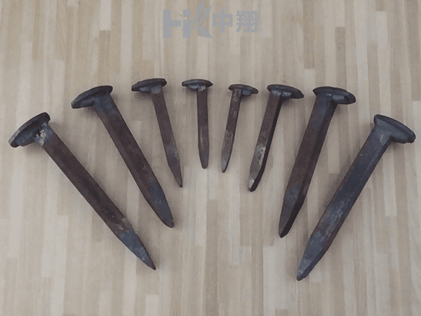 道钉 缩略图 2